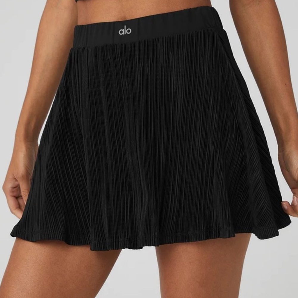 ALO yoga | Skirts | Micro Plisse Tennis Skirt | size Small
